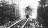 USS San Diego (CL-53) slides down the shipways during her launching at the Bethlehem Steel Company shipyard, Quincy, Massachusetts, 26 July 1941. (Naval Historical Center)